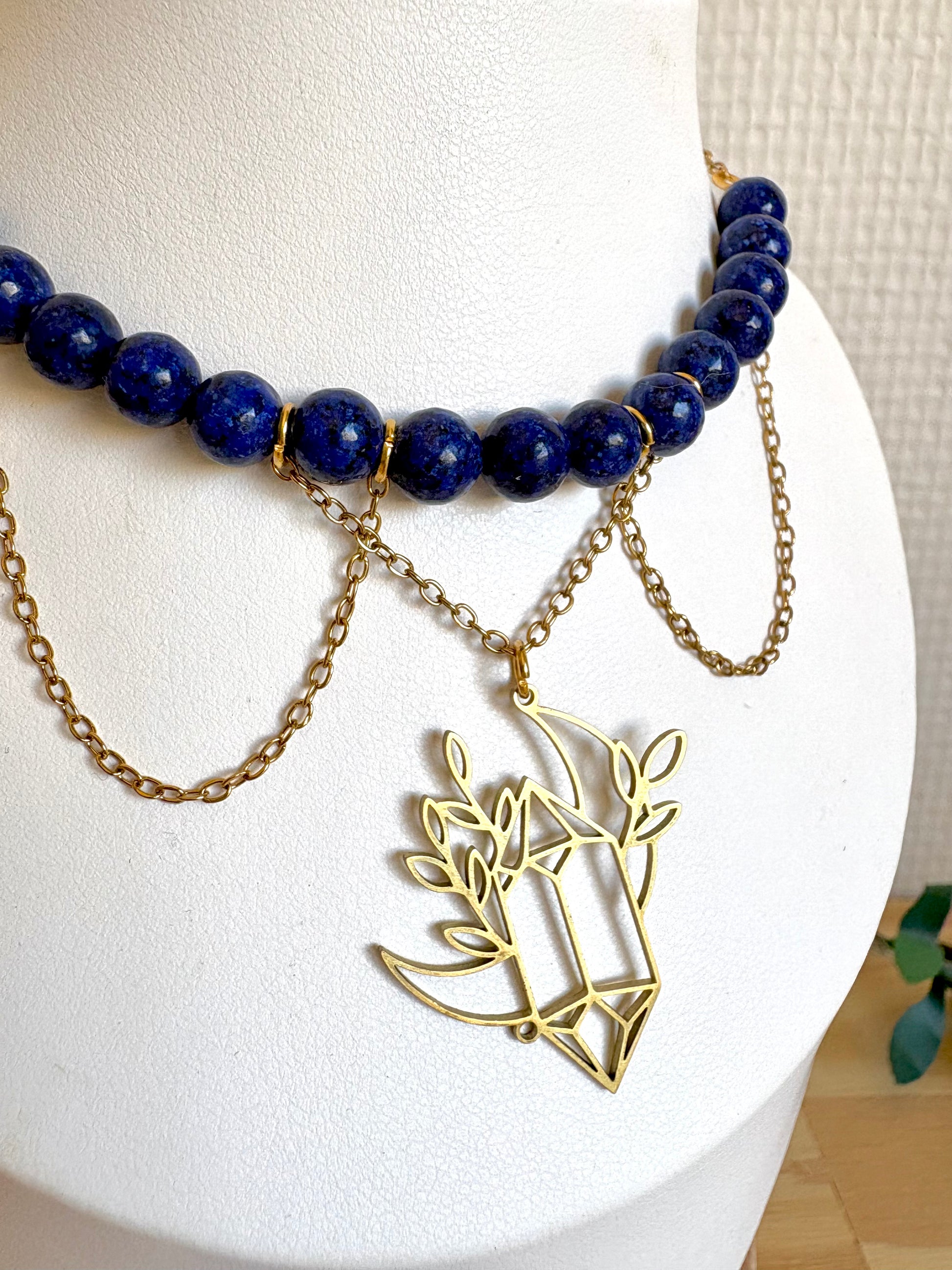 Collier « Mystère Céleste »