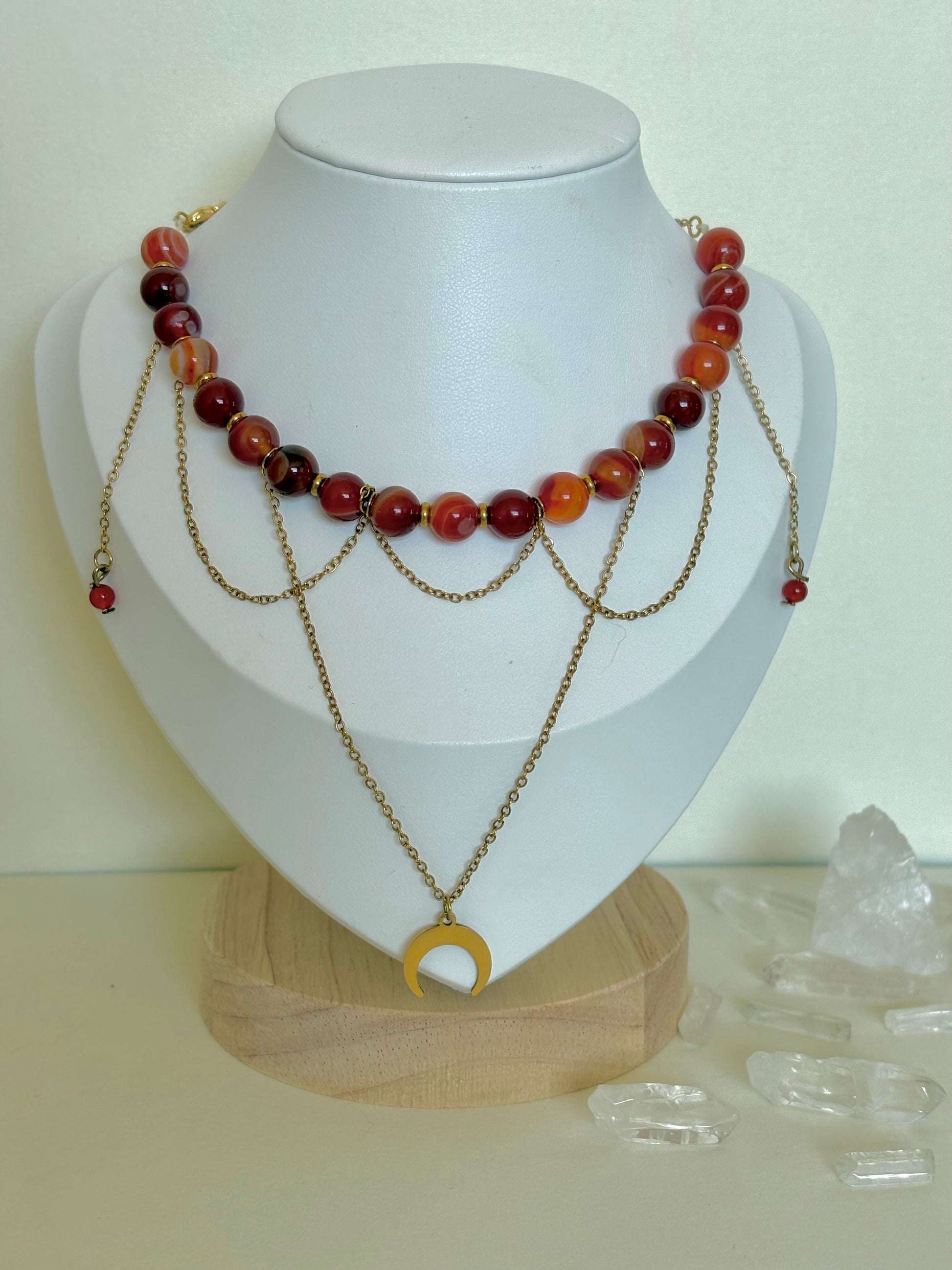 Collier "Lune enlacée"