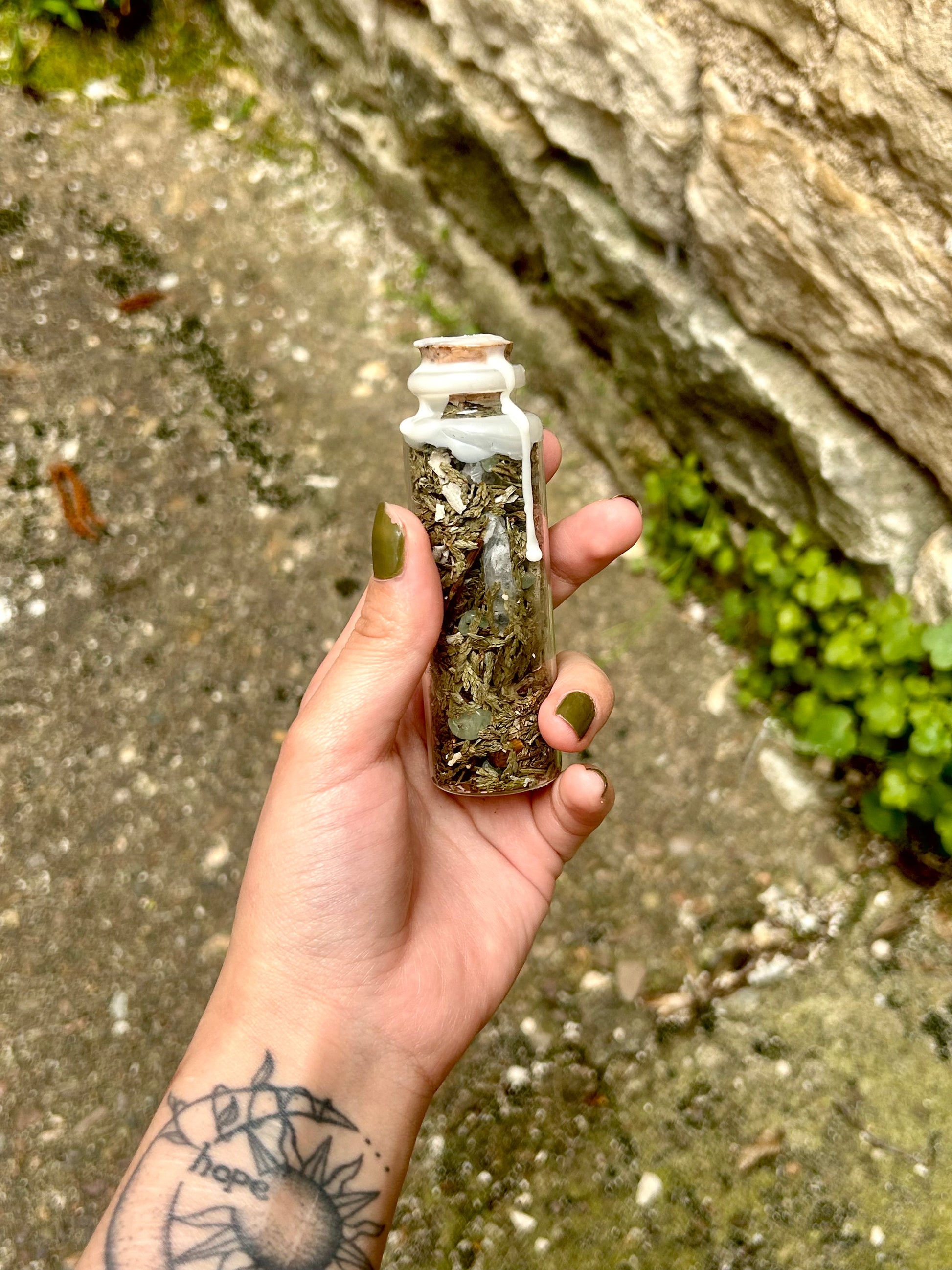 Fiole « Larmes de la terre »