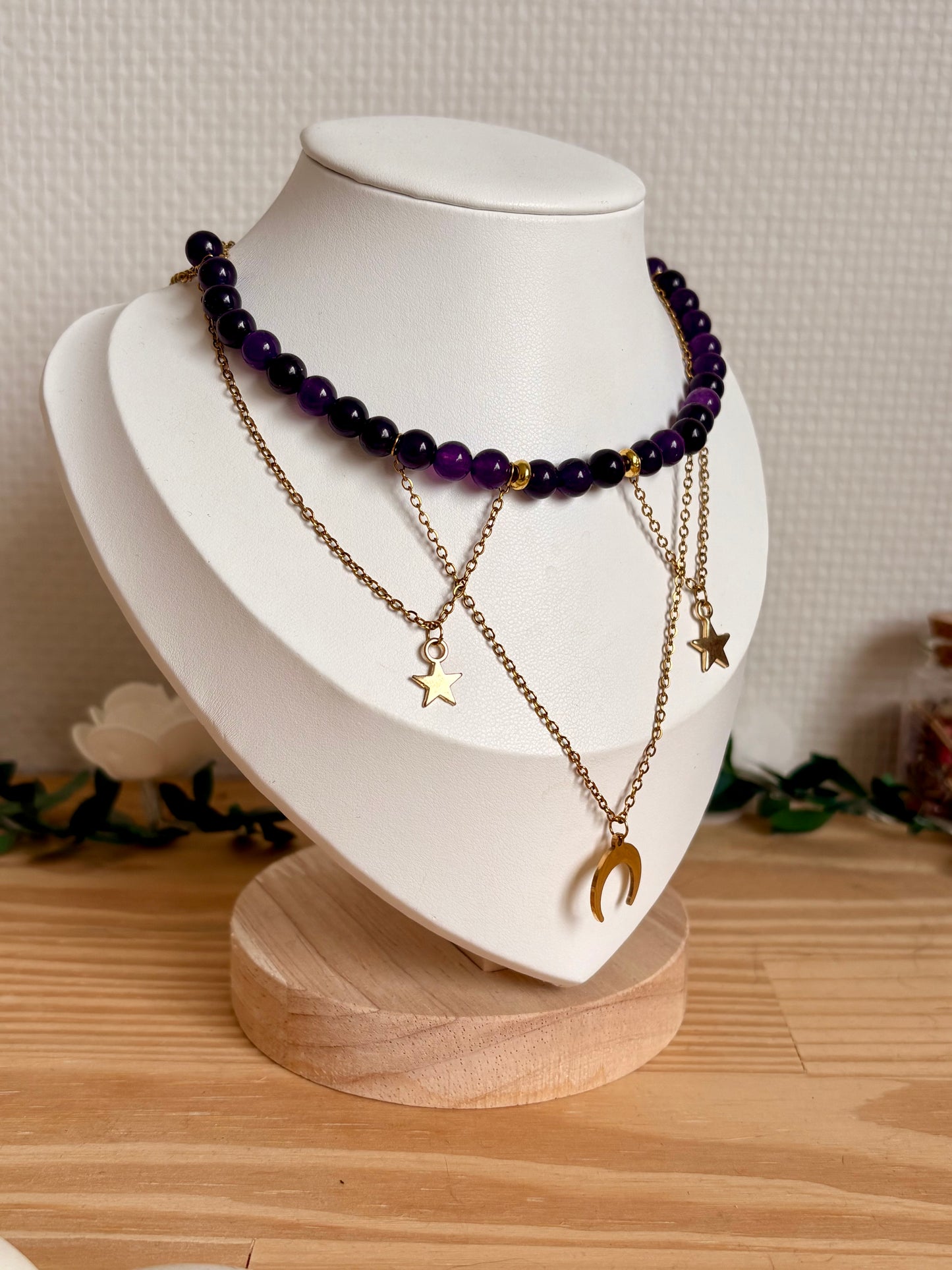 Collier Astraeus