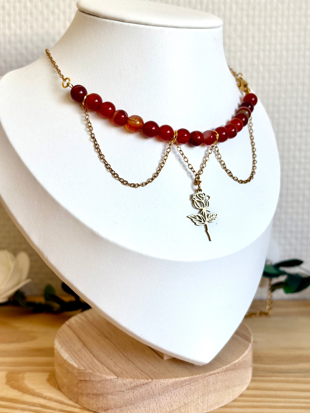 Collier « Rose de feu »