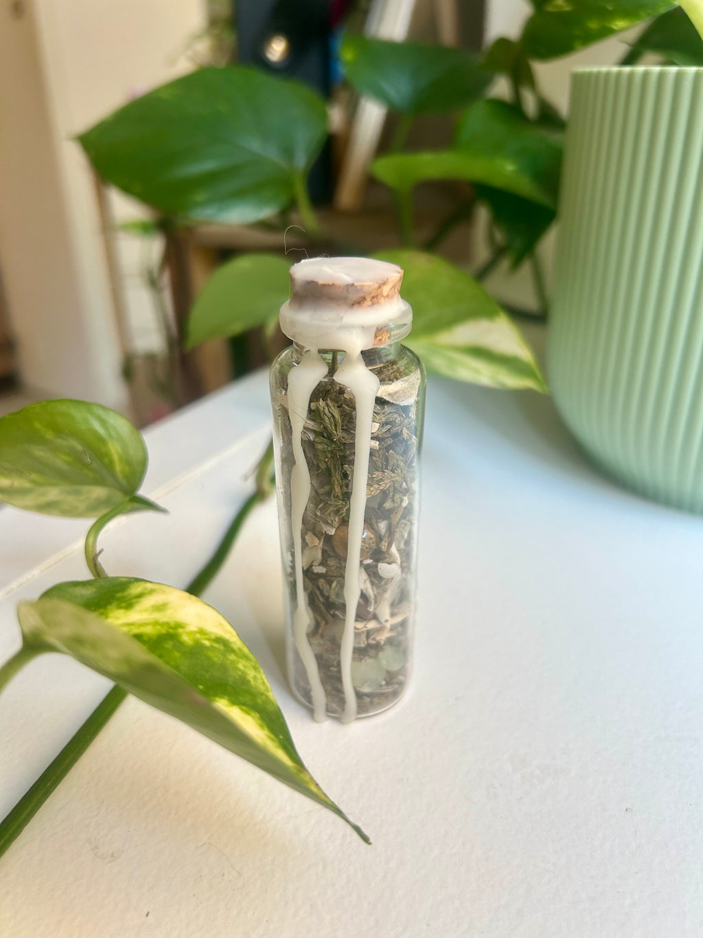 Fiole « Larmes de la terre »