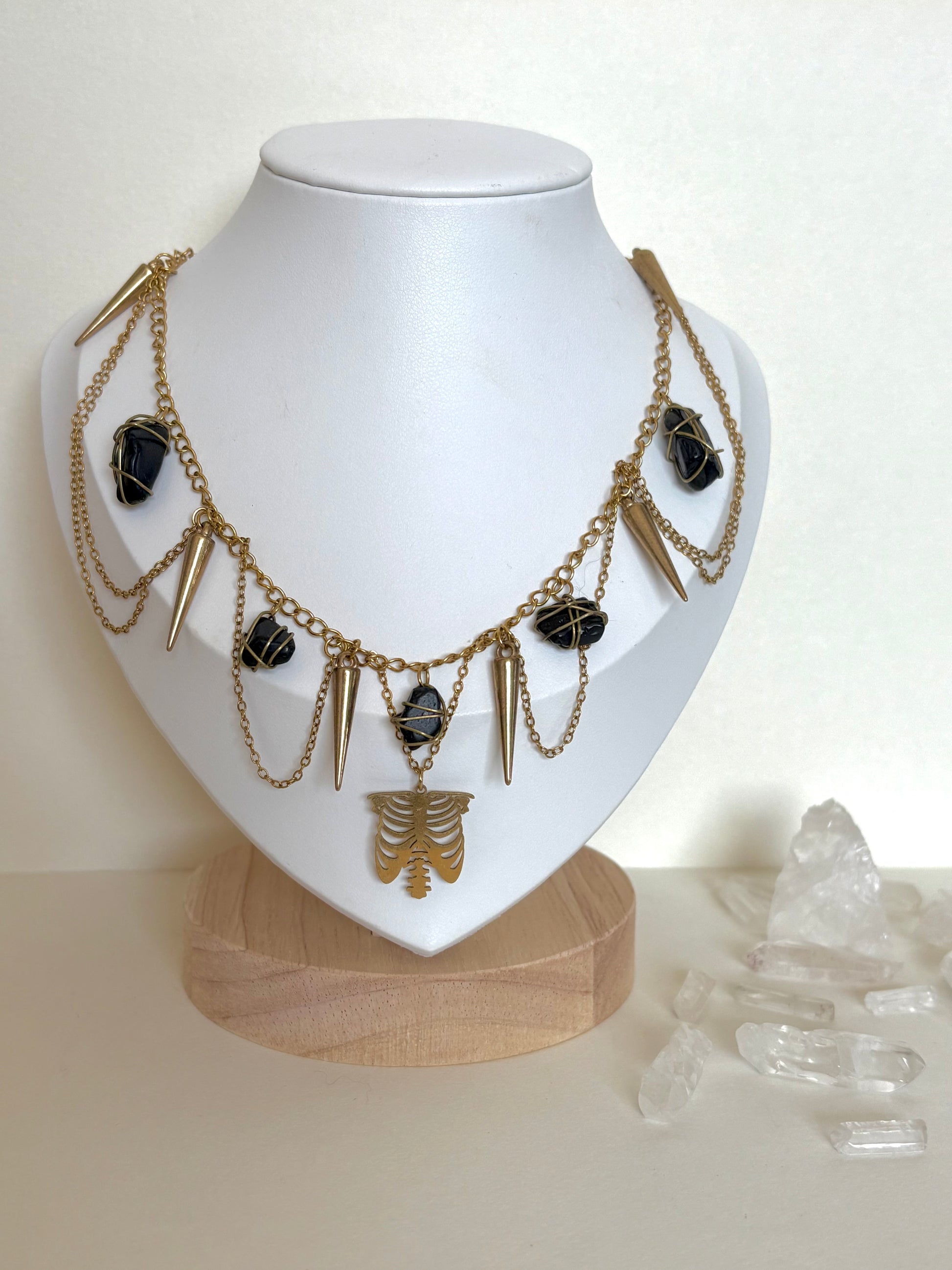 Collier « Abysses d’or »