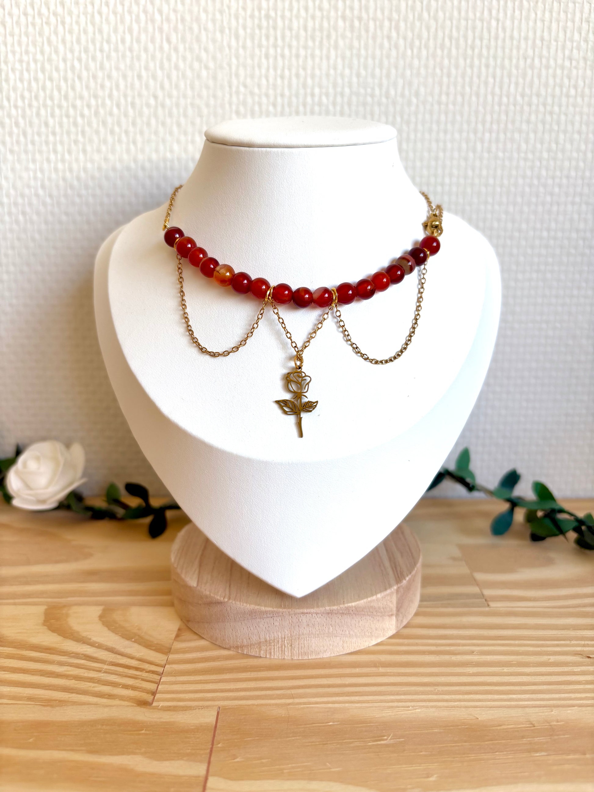 Collier « Rose de feu »