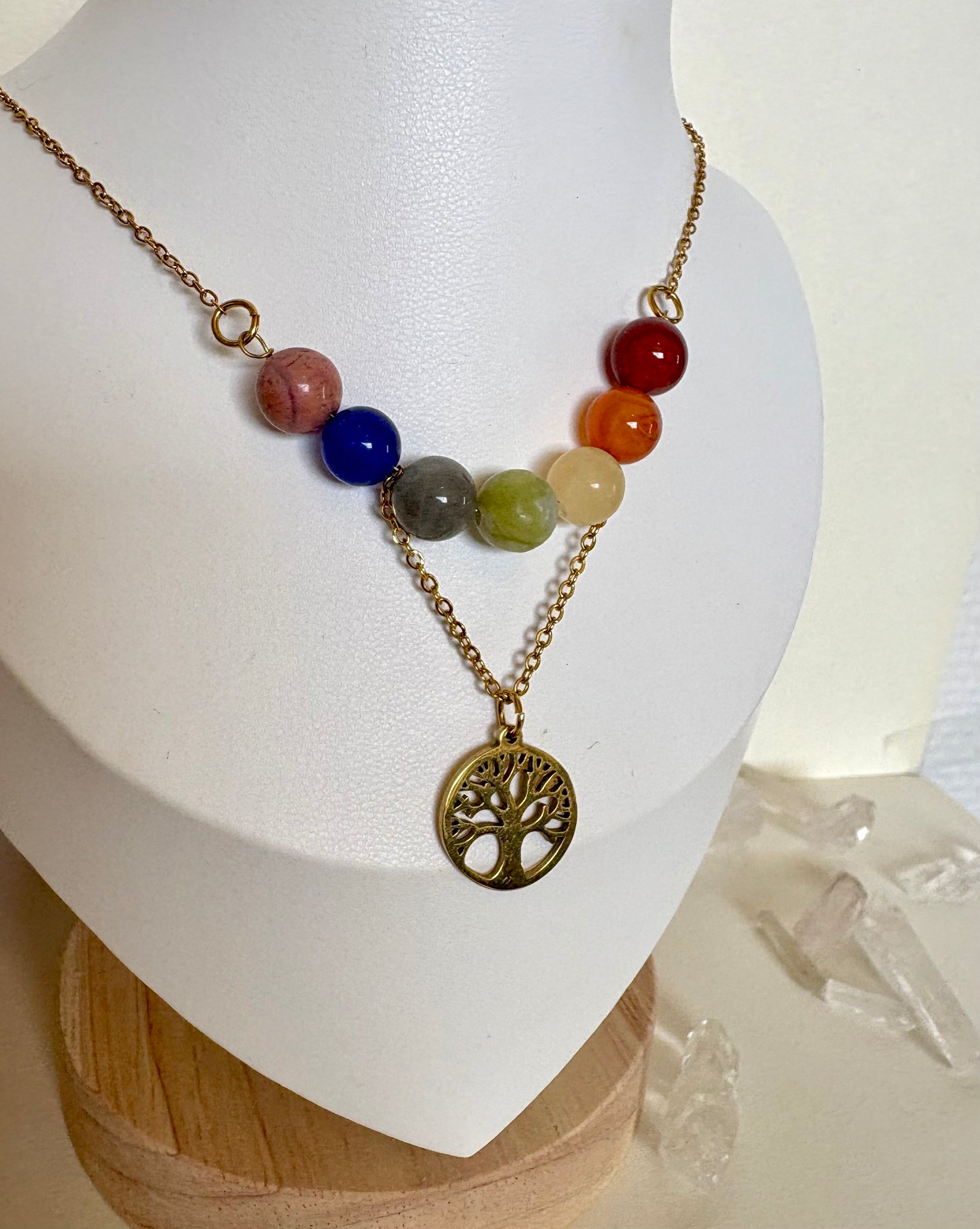 Collier "Arbre des Chakras"