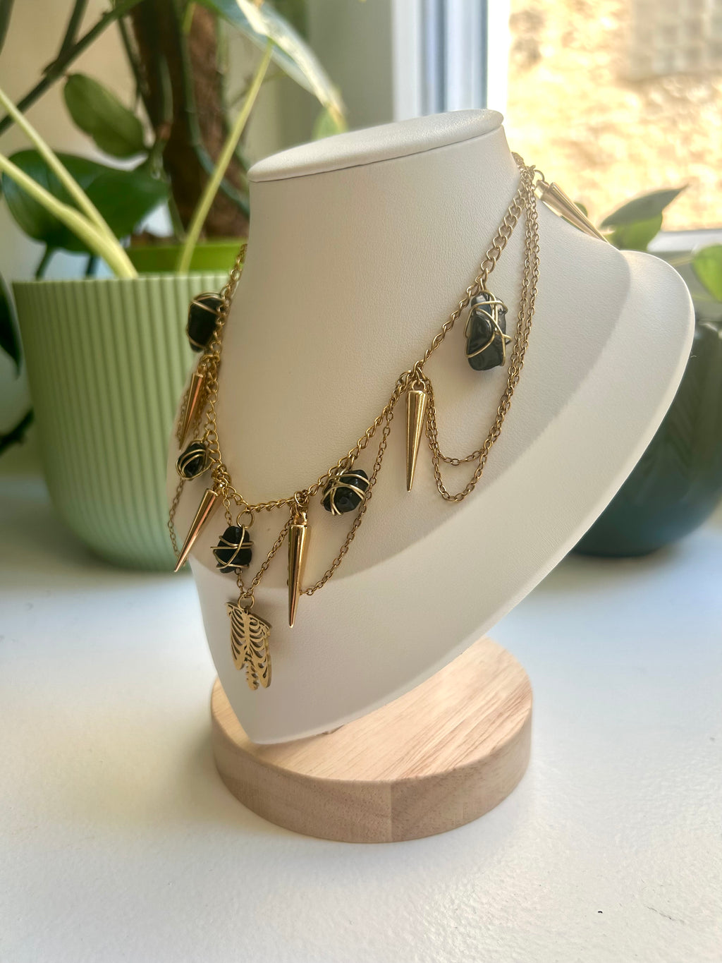 Collier « Abysses d’or »