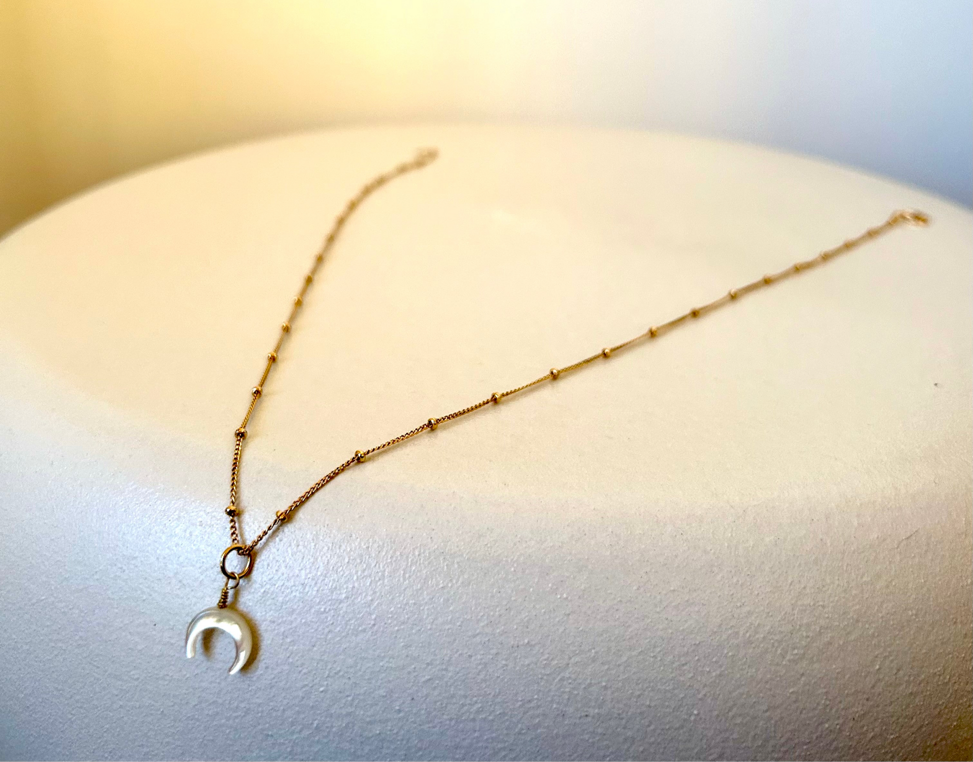 Collier « Éclat sélénite »