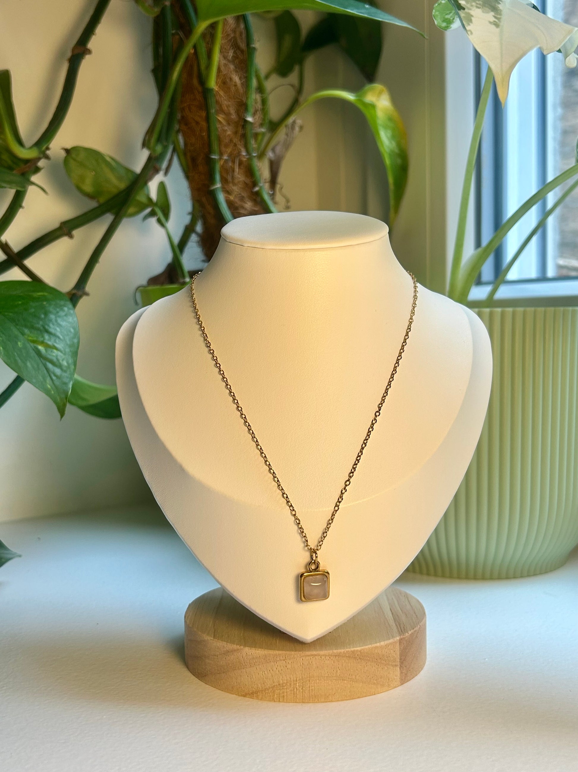 Collier "carré de Quartz"