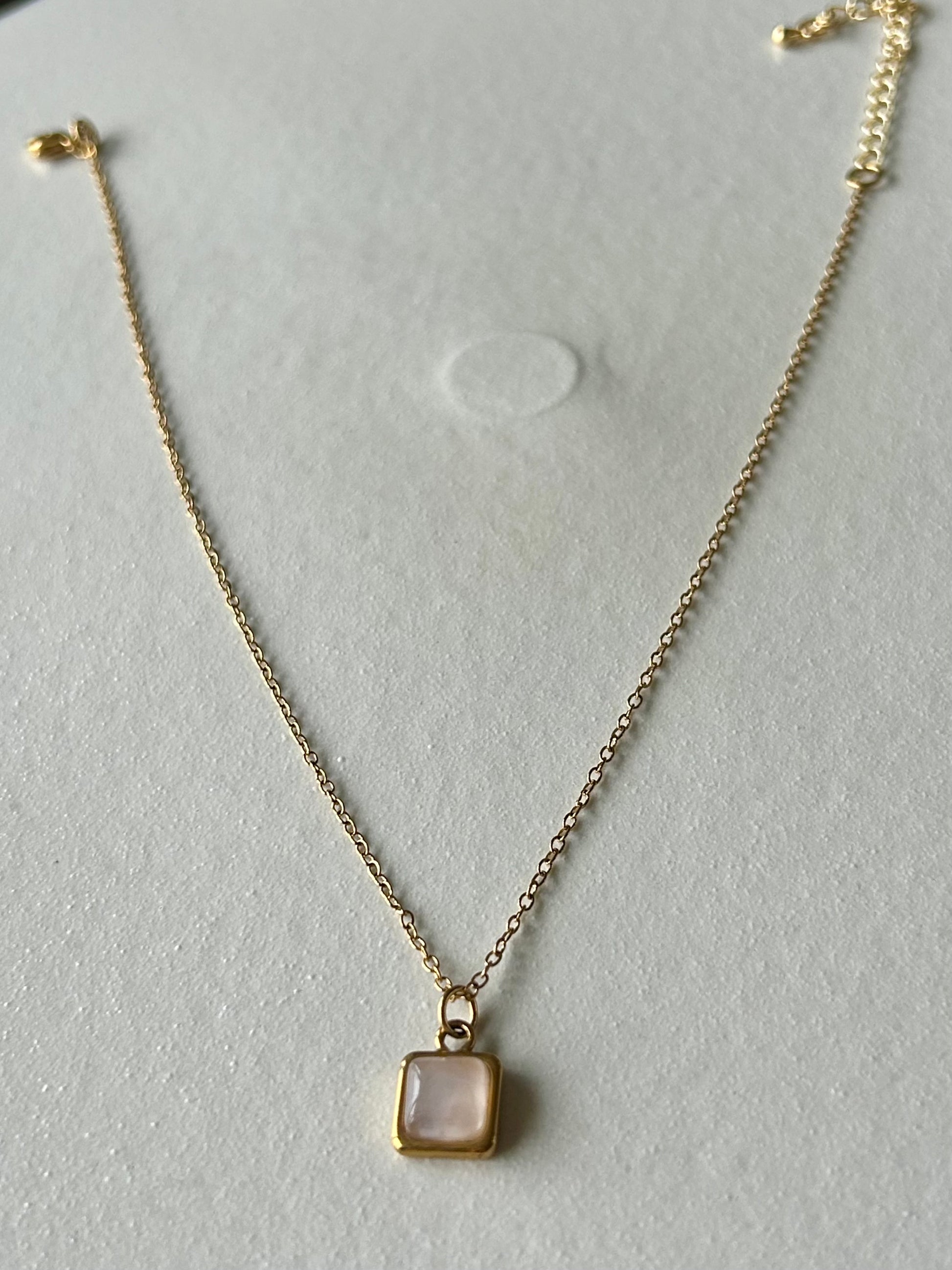 Collier "carré de Quartz"