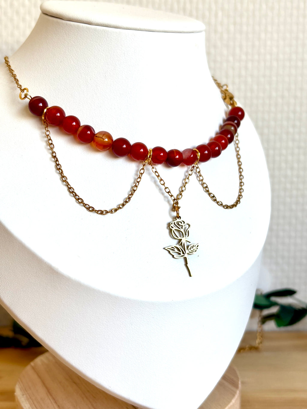 Collier « Rose de feu »