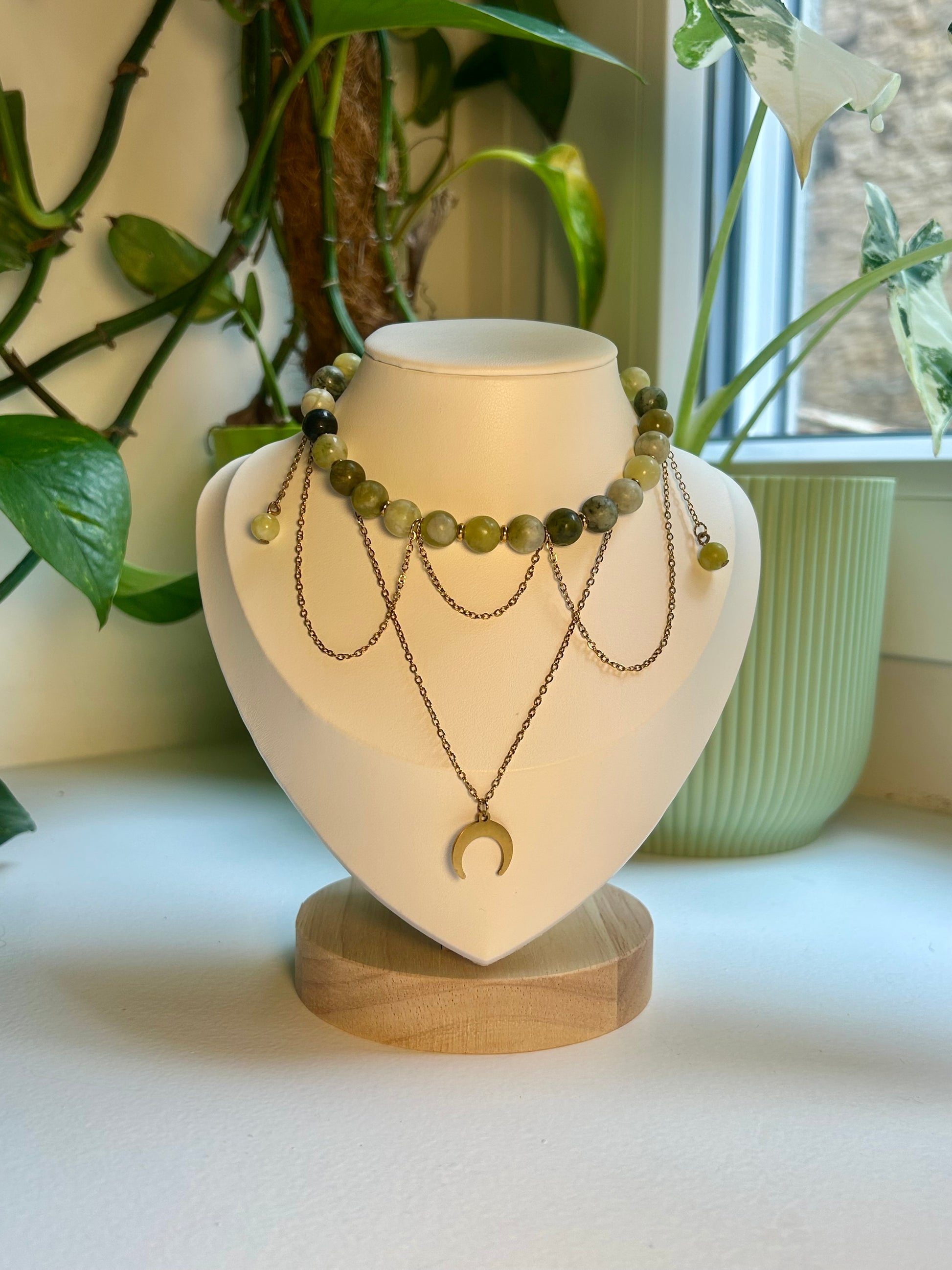 Collier "Lune enlacée"